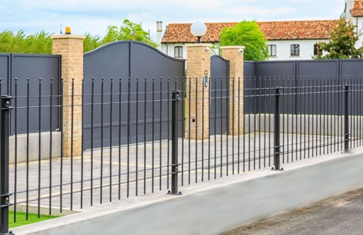 Recinzione modulare in acciaio a rapida installazione - immagine 3