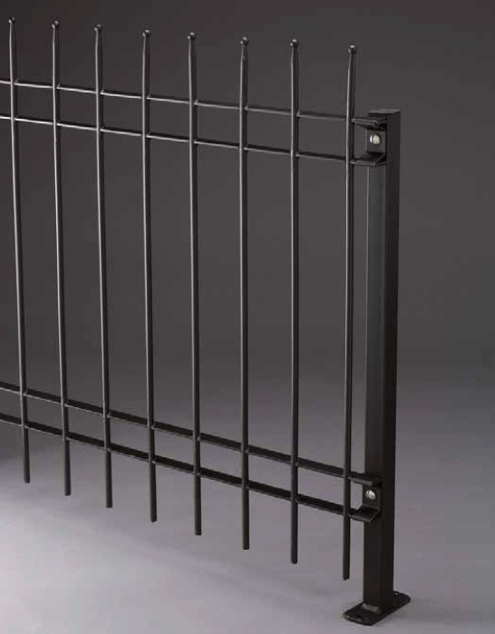 Recinzione modulare in acciaio a rapida installazione - immagine 8