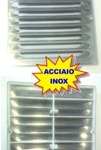 Griglia ventilazione areazione quadra in ACCIAIO INOX con rete 150X150 mm.