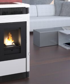 Stufa a pellet ventilata Twister canalizzata con rivestimento in maiolica