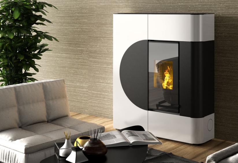Idro stufa a pellet Quasar slim nera con profondità 28 cm