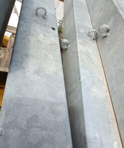 Alternative view of Colonna Zincata Quadra cm. 10x10 con fori o ad anelli saldati